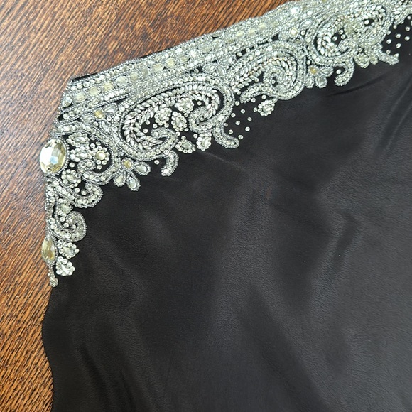 Elegant evening dress - Picture 4 of 4